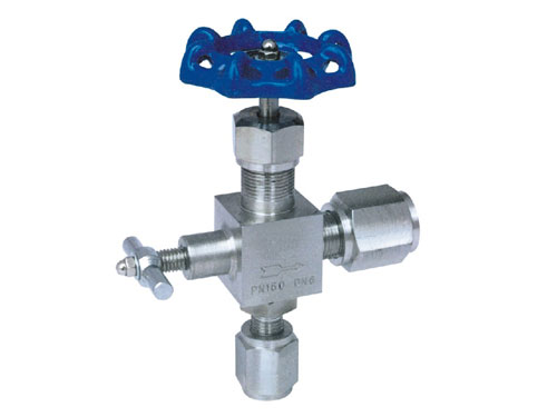 Needle valve 4